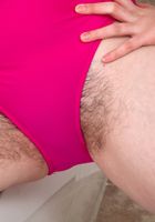 Hairy babe Beryl teases with all her hairy delights, Beryl Aspen (ber019) ATK Natural & Hairy: Beryl Aspen (Hairy babe Beryl teases with all her hairy delights)