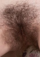 Annabelle shows off her big hairy beaver., Annabelle Lee (cri007) ATK Archives: Annabelle Lee (Annabelle shows off her big hairy beaver.)