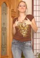 Delilah Jones in masturbation, Delilah Jones (del013) ATK Petites: Delilah Jones (Delilah Jones in masturbation)