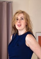 Blonde and hairy Kat strips out of stockings for you, Kat (kat180) ATK Archives: Kat (Blonde and hairy Kat strips out of stockings for you)