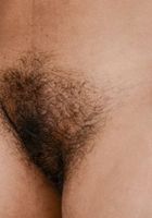 Kitty spreads her fur, Kitty Catherine (kit035) ATK Natural & Hairy: Kitty Catherine (Kitty spreads her fur)