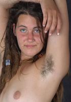 ATK Archives: Laura (Laura in amateur)