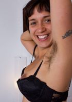 Liandra Dahl from ATK Natural & Hairy