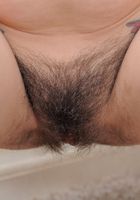 Lynn Pleasant spreads her pussy., Lynn Pleasant (lyn013) ATK Archives: Lynn Pleasant (Lynn Pleasant spreads her pussy.)
