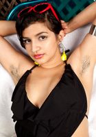 Mia Atomic in exotic and hairy, Mia Atomic (mia032) ATK Petites: Mia Atomic (Mia Atomic in exotic and hairy)