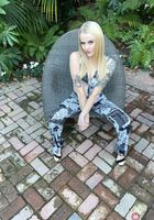 Paris White POV Date, Paris White (par028) ATK Petites: Paris White (Paris White POV Date)