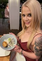 Paris White goes on a Date and Spreads her Sweet Holes, Paris White (par028) ATK Petites: Paris White (Paris White goes on a Date and Spreads her Sweet Holes)