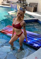 Paris White Pool Fun, Paris White (par028) ATK Petites: Paris White (Paris White Pool Fun)