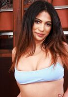 Reyna Belle Bikini Striptease, Reyna Belle (rey001) ATK Petites: Reyna Belle (Reyna Belle Bikini Striptease)