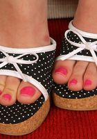Roxi in footfetish, Roxi (rox019) ATK Petites: Roxi (Roxi in footfetish)