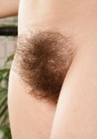 Hairy Simone spreads her ass, Simone Delilah (sim034) ATK Natural & Hairy: Simone Delilah (Hairy Simone spreads her ass)