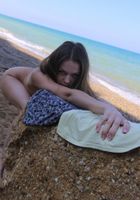 Sexy babe Sonya gets naked on the beach, Sonya (son028) ATK Petites: Sonya (Sexy babe Sonya gets naked on the beach)