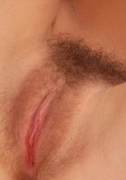Viki can gape, Viki (vik039) ATK Natural & Hairy: Viki (Viki can gape)