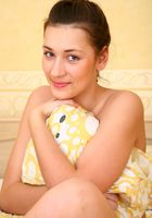 Violla in amateur, Violla (vio011) ATK Petites: Violla (Violla in amateur)